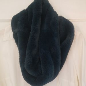 Peacock blue soft faux-fur infinity scarf